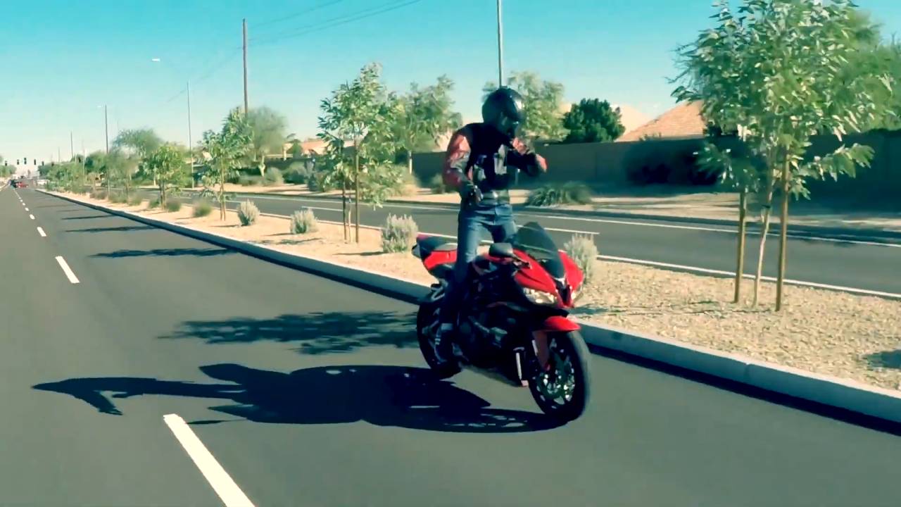 Wheelie _ How not to do it 