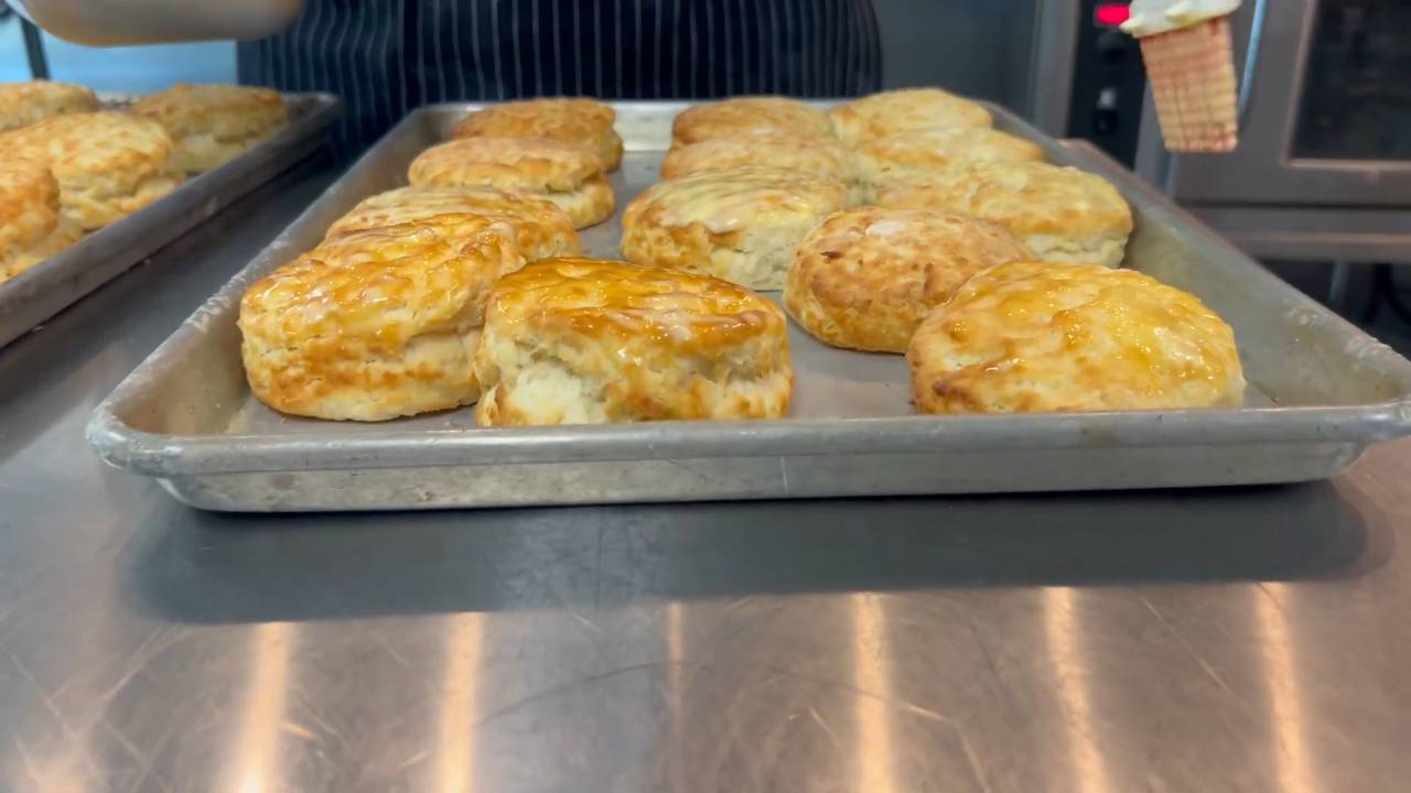 Who makes the perfect flakey biscuit _ Chef Tim edition