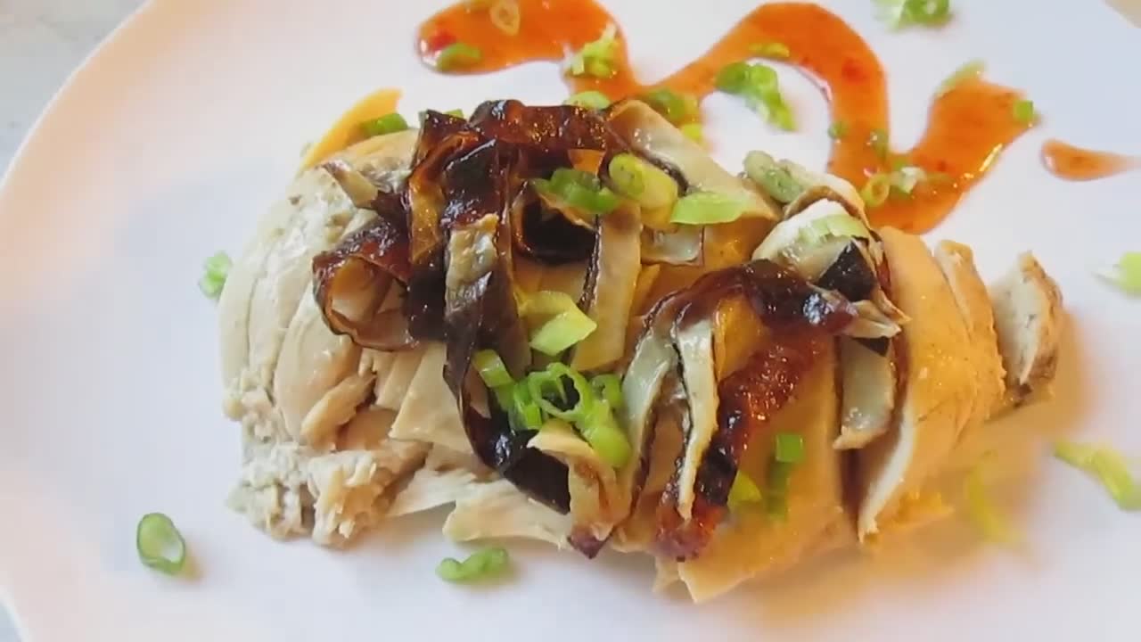 Traditional Chinese roasted poultry