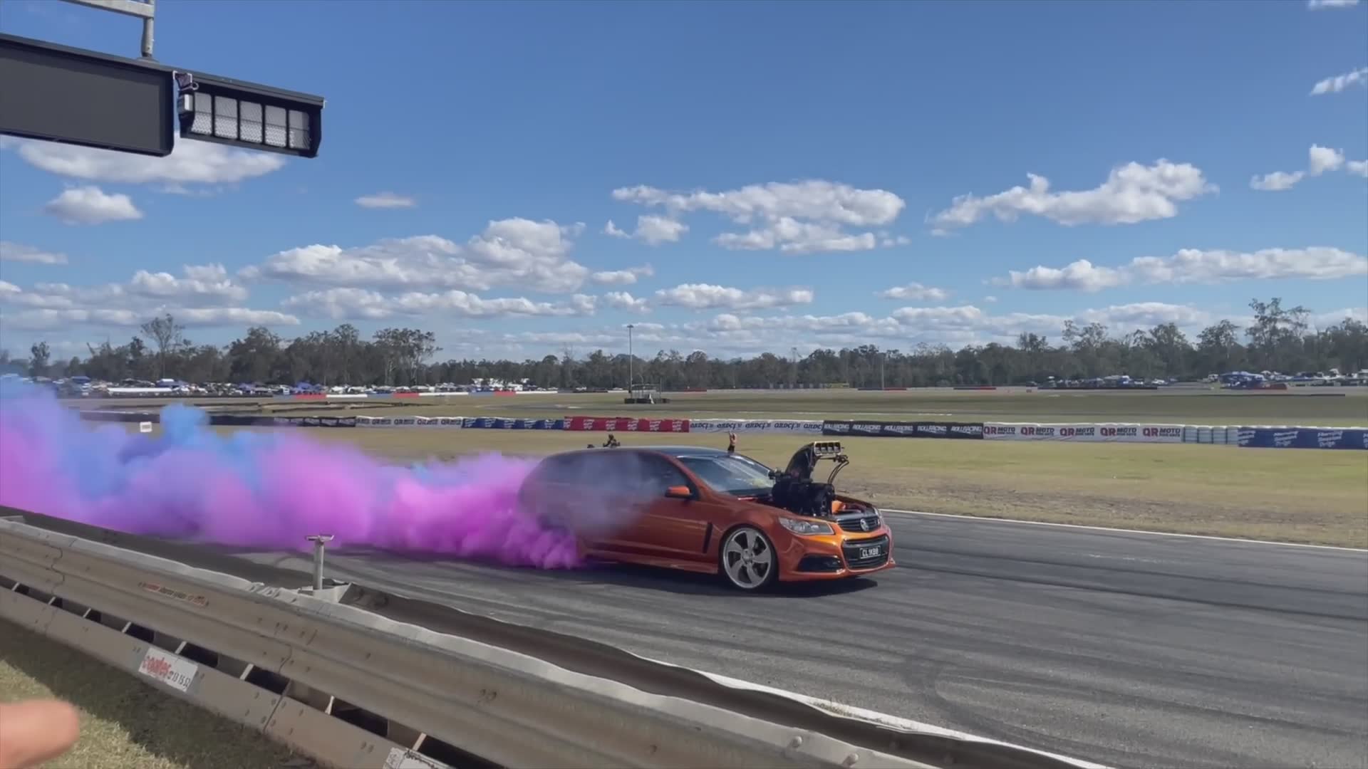 Anarchy on the track! Powercruise QLD day 2 insane action! Huge powerskids and carnage!