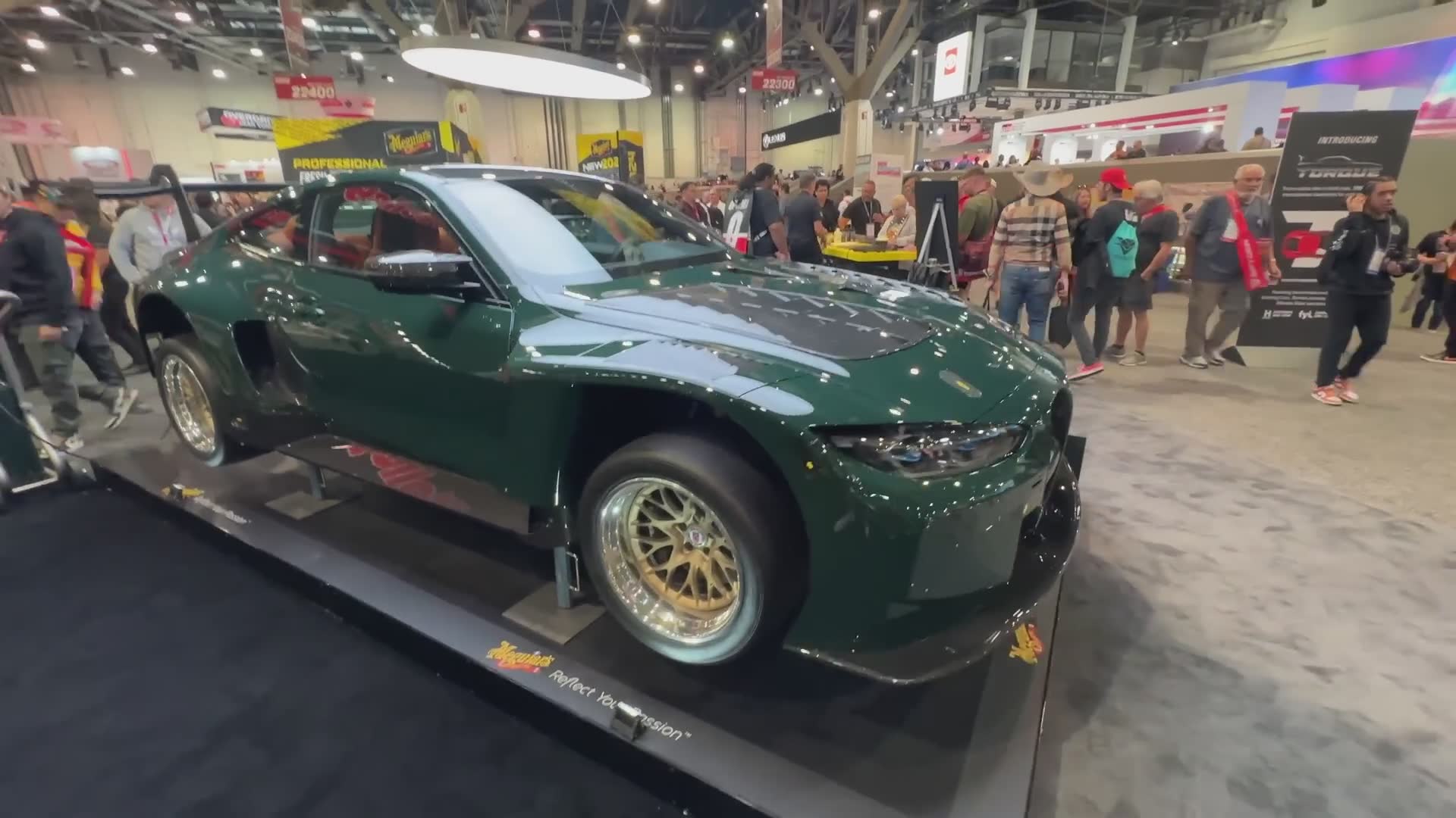 Couple Of Aussie Bogans Shut Down SEMA