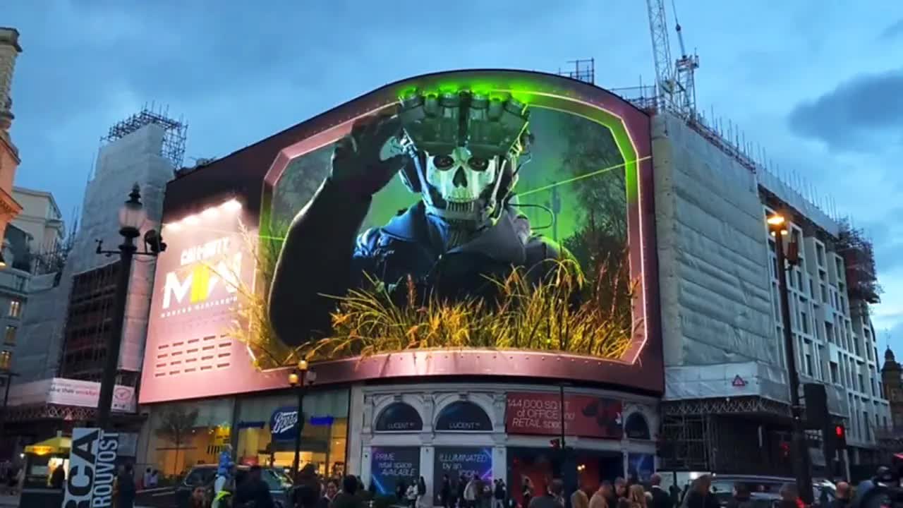Modern Warfare 2 Piccadilly AD (Call of Duty Modern Warfare 2 Trailer / COD MW2 Trailer Advert)