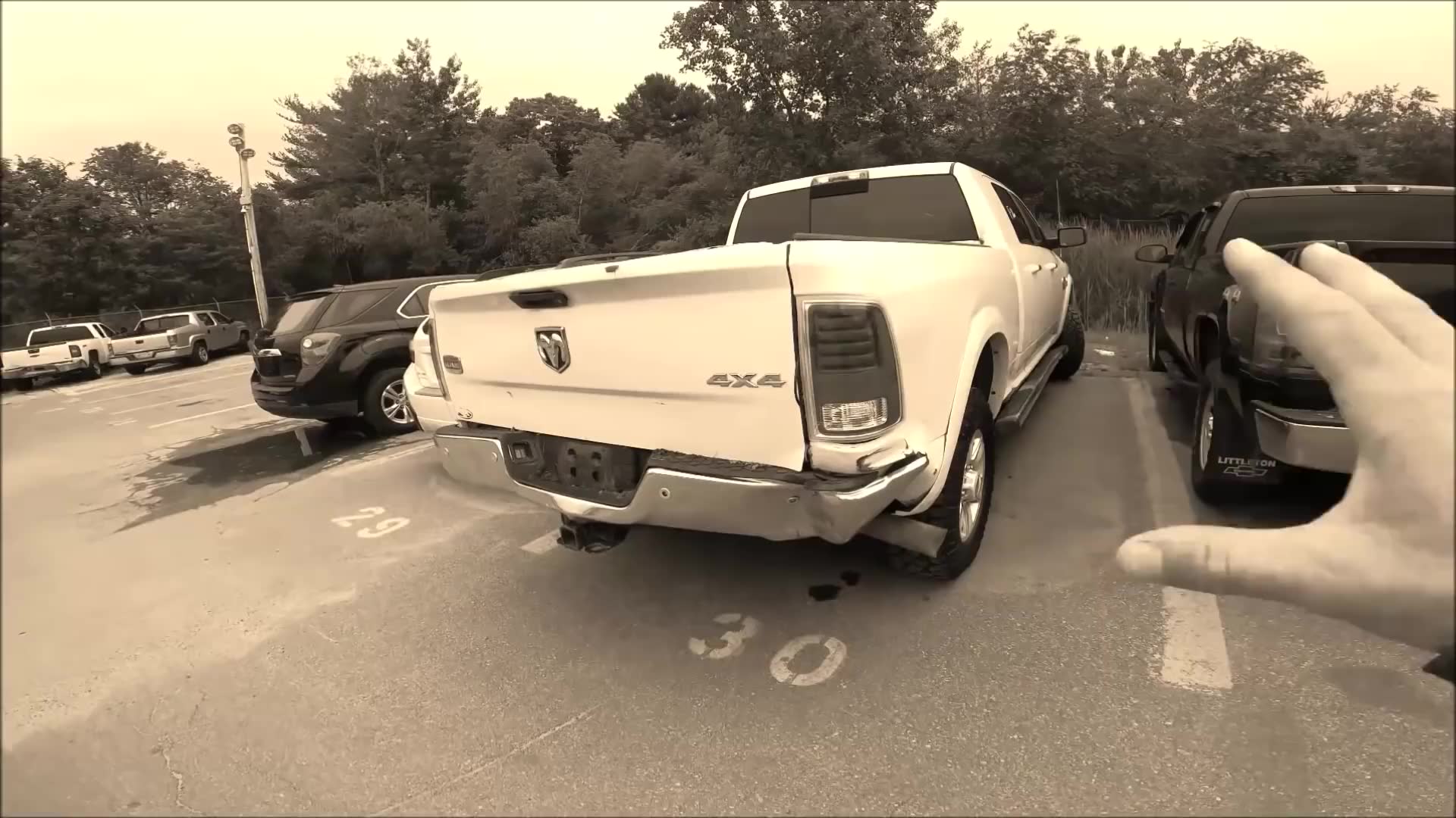 Heavy-duty pickup truck salvage rebuild project for profit potential
