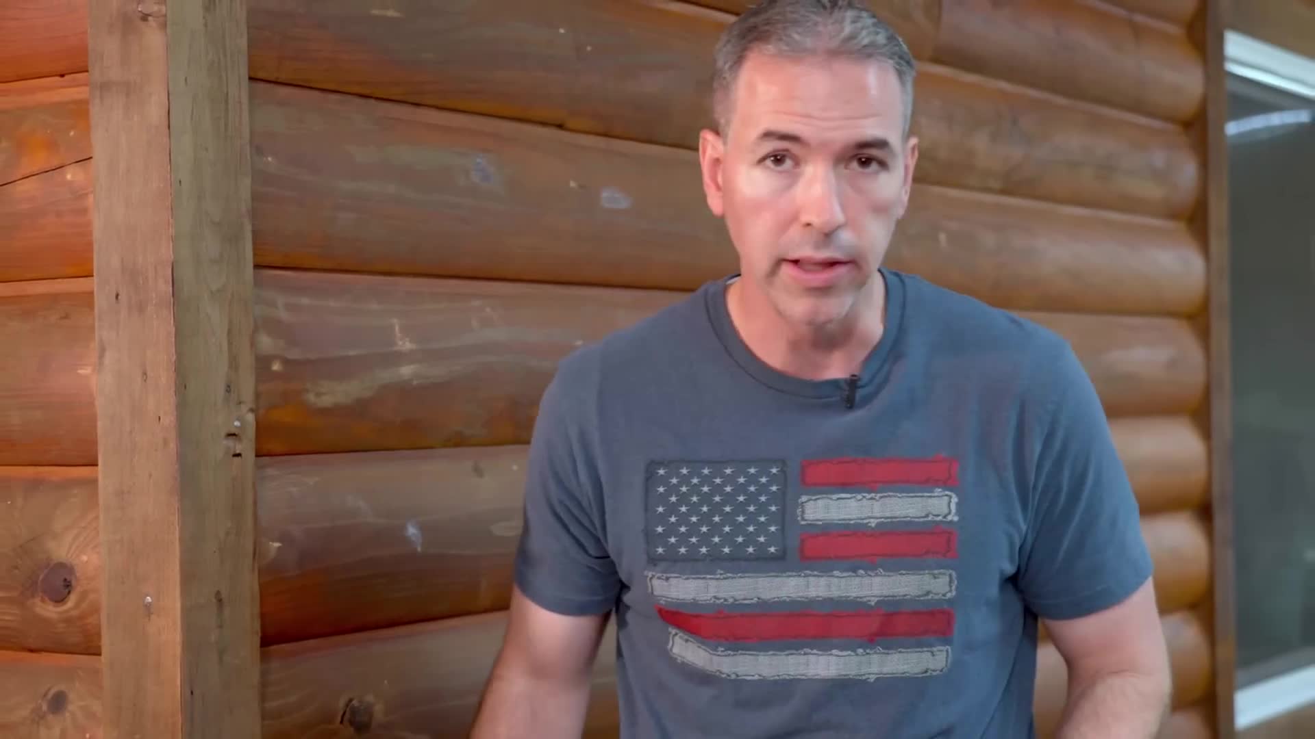 Ex-CIA officer compares military field rations from various countries for taste and nutritional value