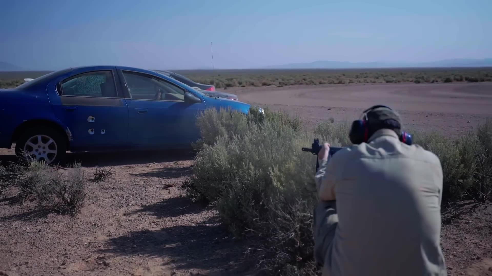 Ex-CIA officer's optimal rifle or shotgun selection for protecting your family inside residential environments
