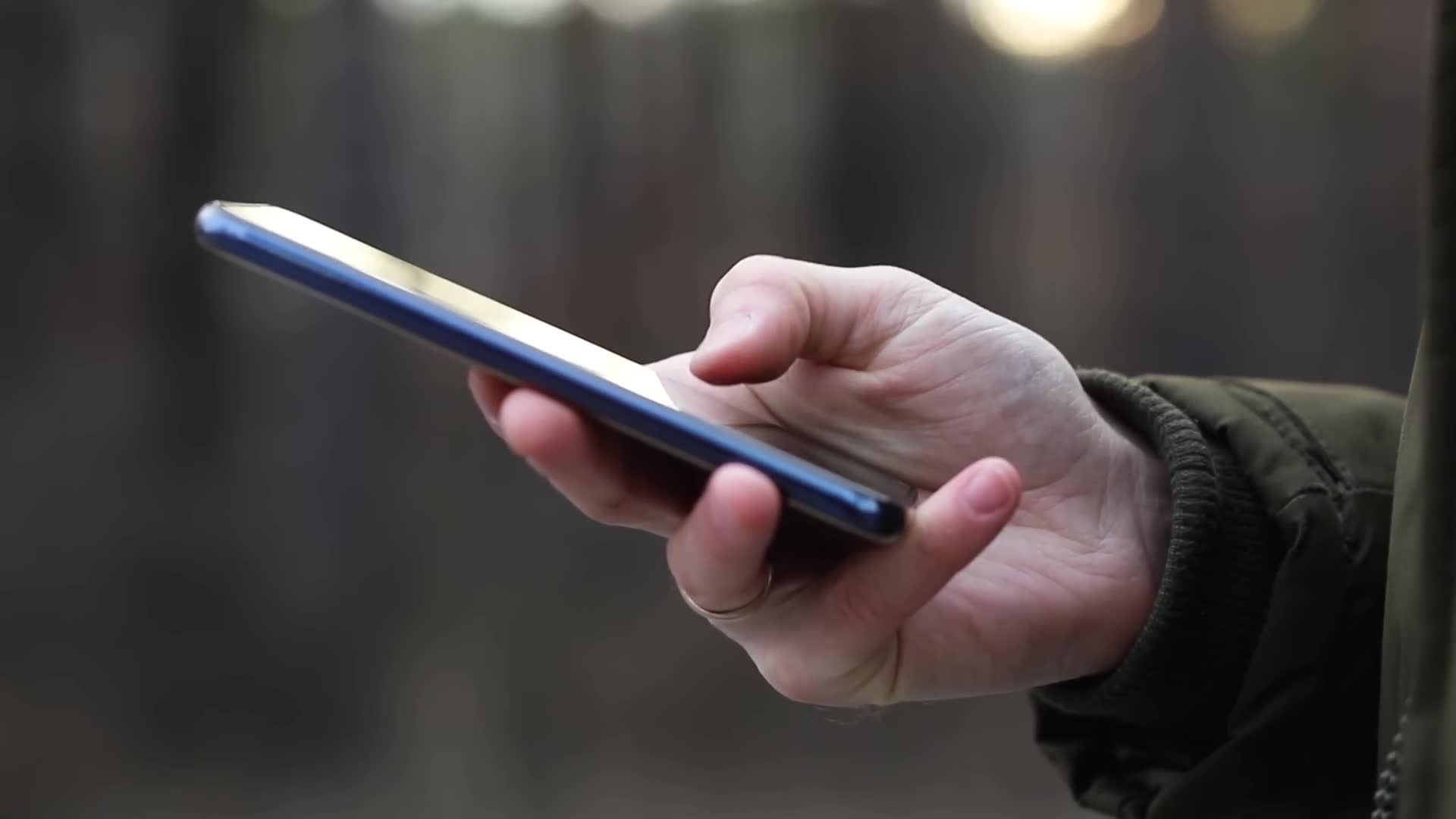 Identifying medical misinformation: red flags for questionable health claims online