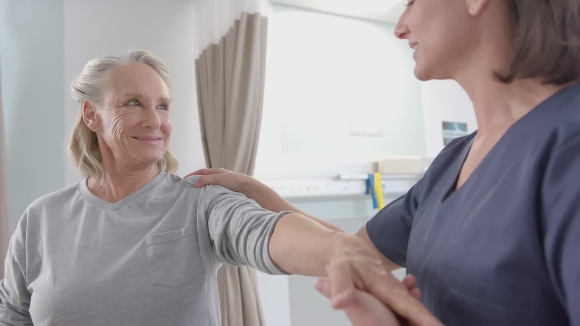 Understanding shoulder fractures and the recovery process