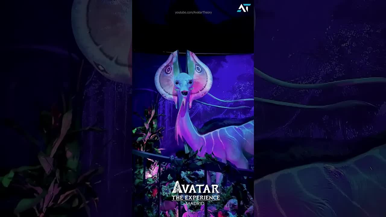 LIFE Size HEXAPEDE | The Avatar Experience - Madrid