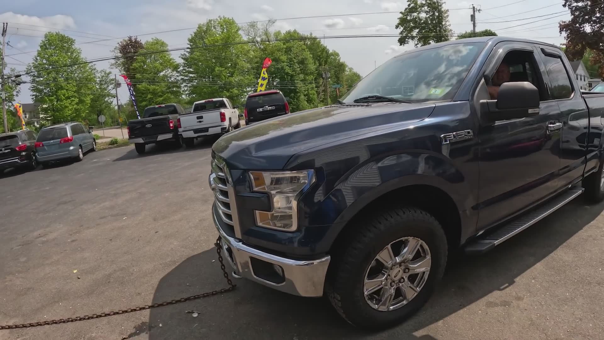 Profiting from repossessed vehicles when the economy struggles