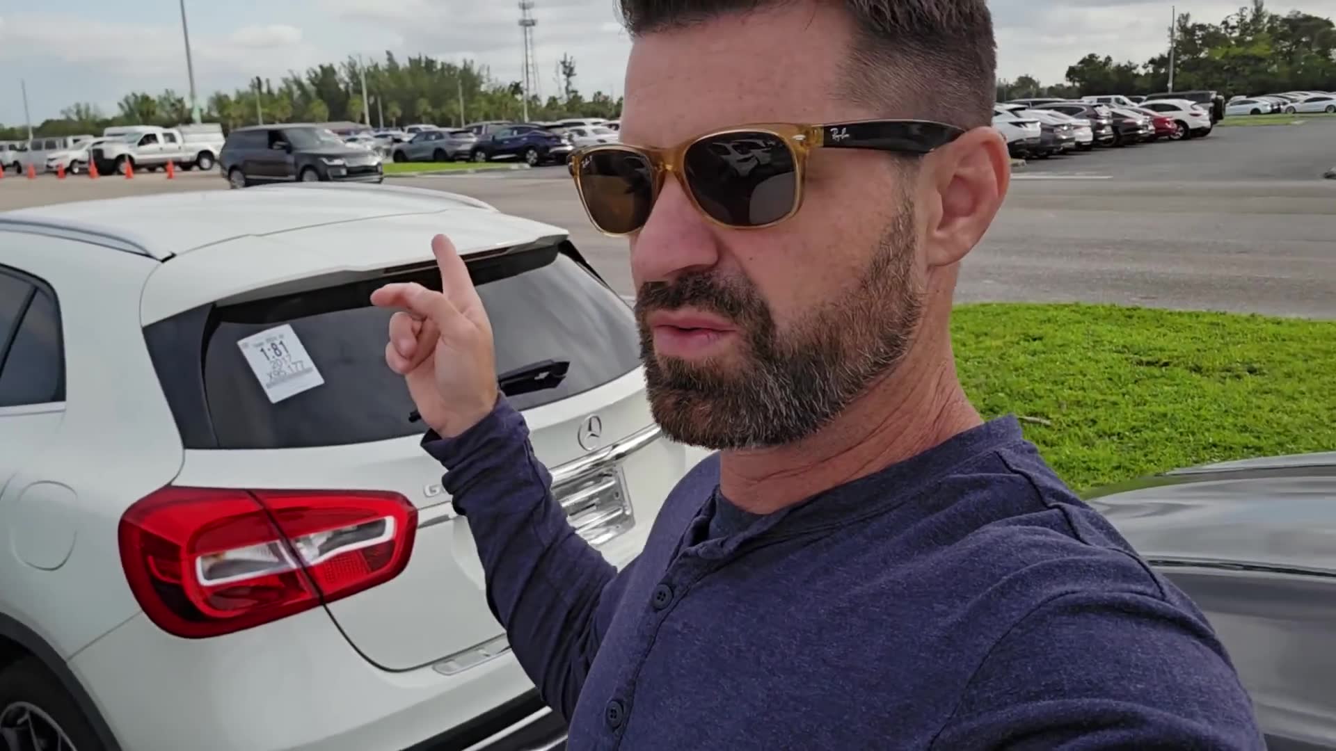Luxury SUV purchased at fraction of retail value