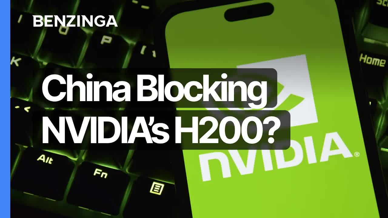 H200 Drama: U.S. Approves, China Restricts - NVIDIA Traders Buckle Up!
