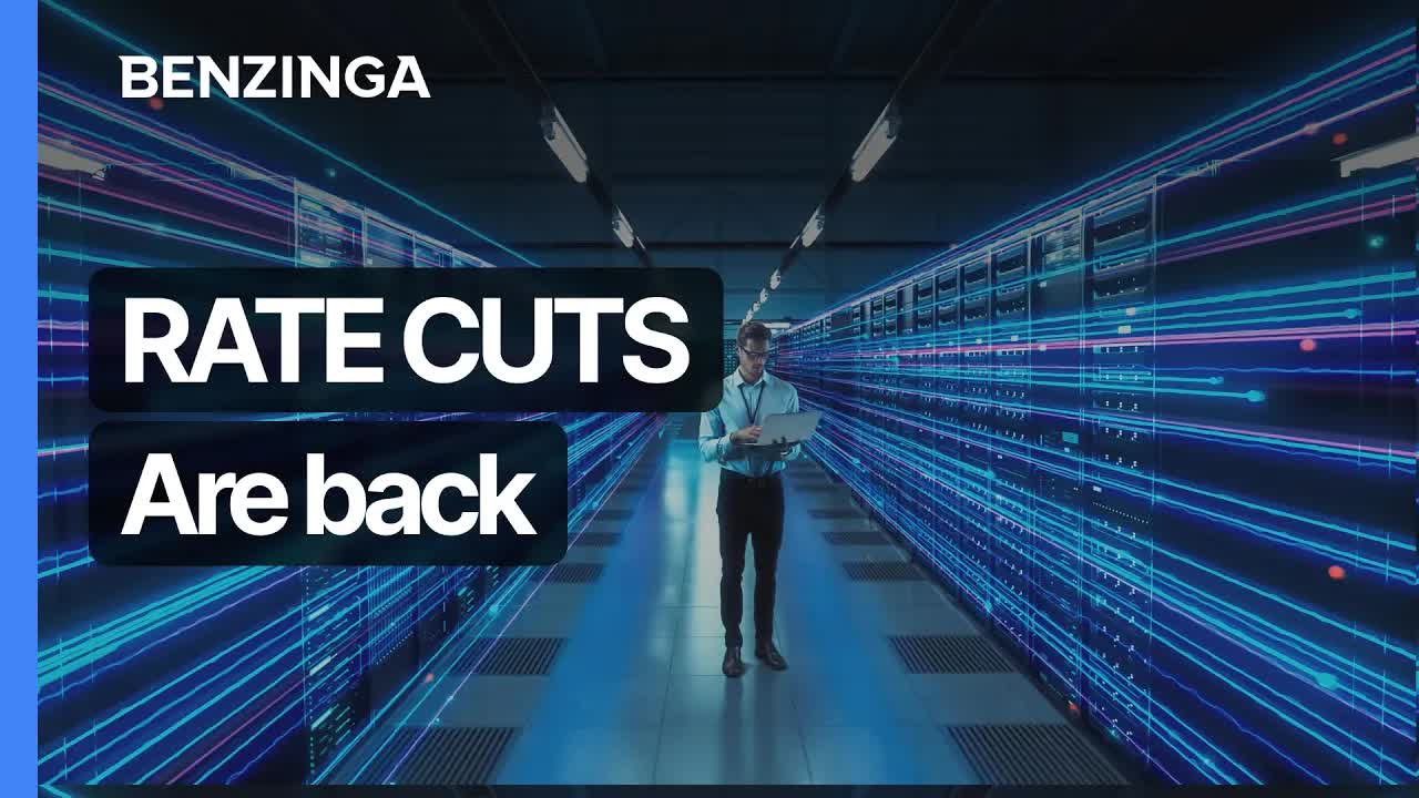 Tech Stocks Rally After Fed Rate Cut — What Traders Need to Know!