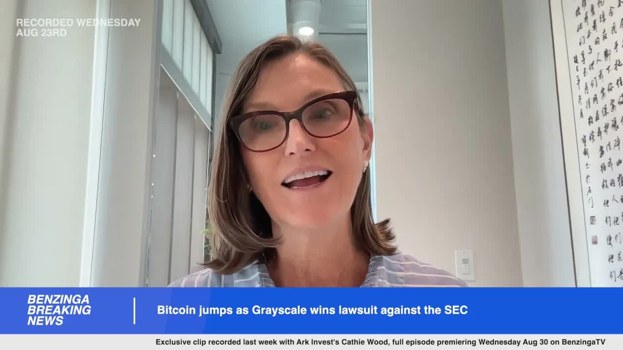 Cathie Wood Predicts Grayscale Will Win Their Lawsuit Against The SEC - Raz Report Exclusive