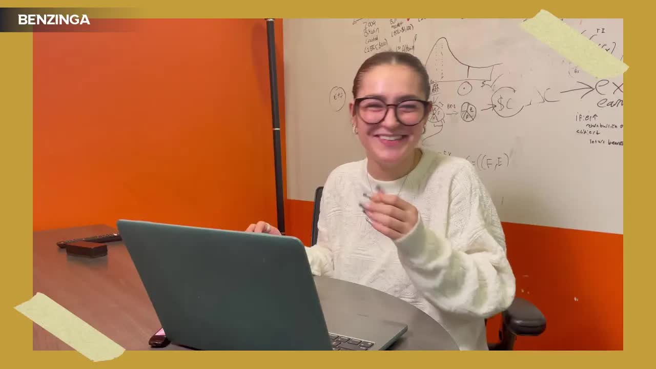 Benzinga Buzz with Carley Hannah and Rohan