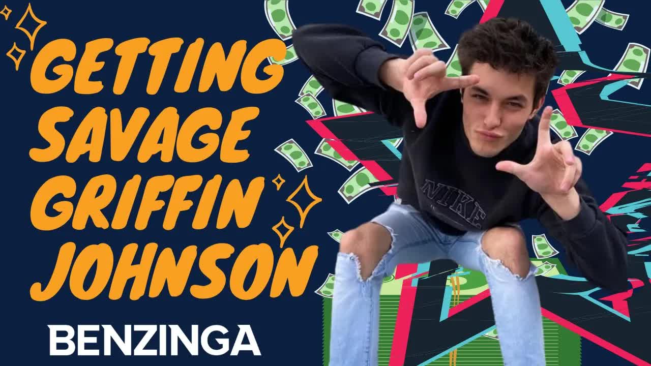 #04: Griffin Johnson Talks Dixie D'amelio, No Subject Is Off Limits | #RazReport Episode 4