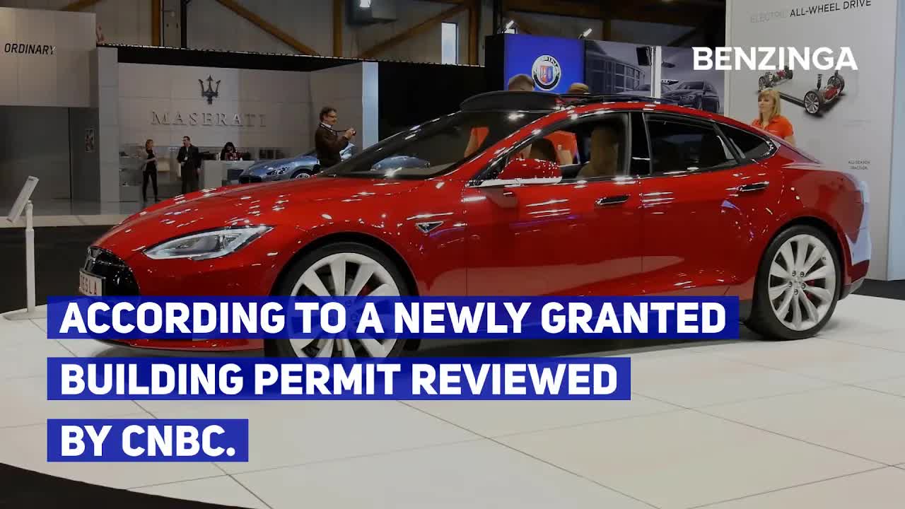 Tesla Building 'Canopy Covers' To Hide Its Solar Test Houses