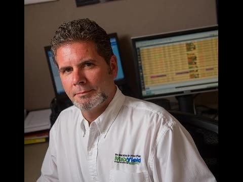 Karl Setzer, Grain Market Analyst at MaxYield Grain - #PreMarket Prep for October 27, 2014