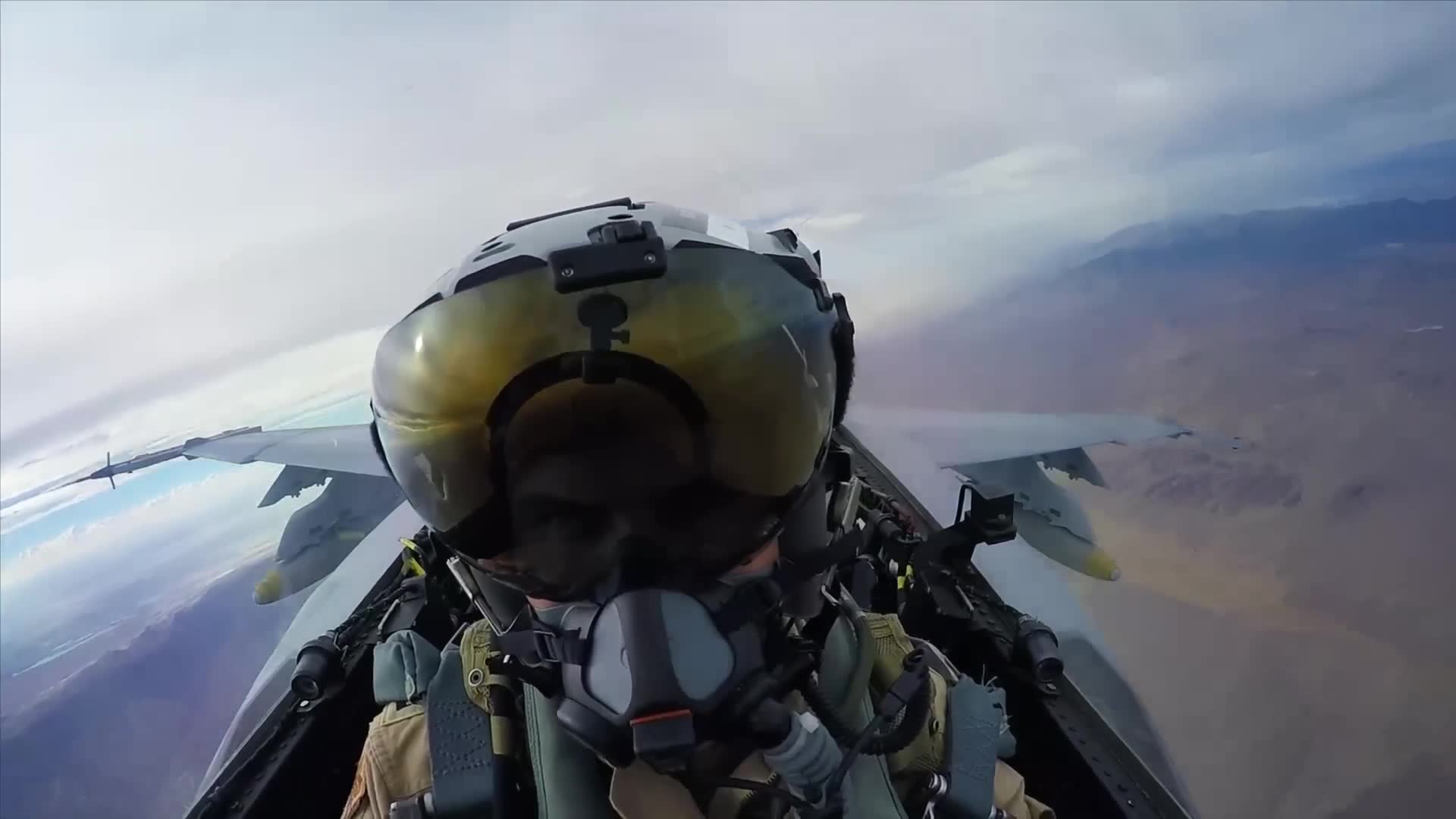 In-flight meal systems for fighter pilots on extended sorties