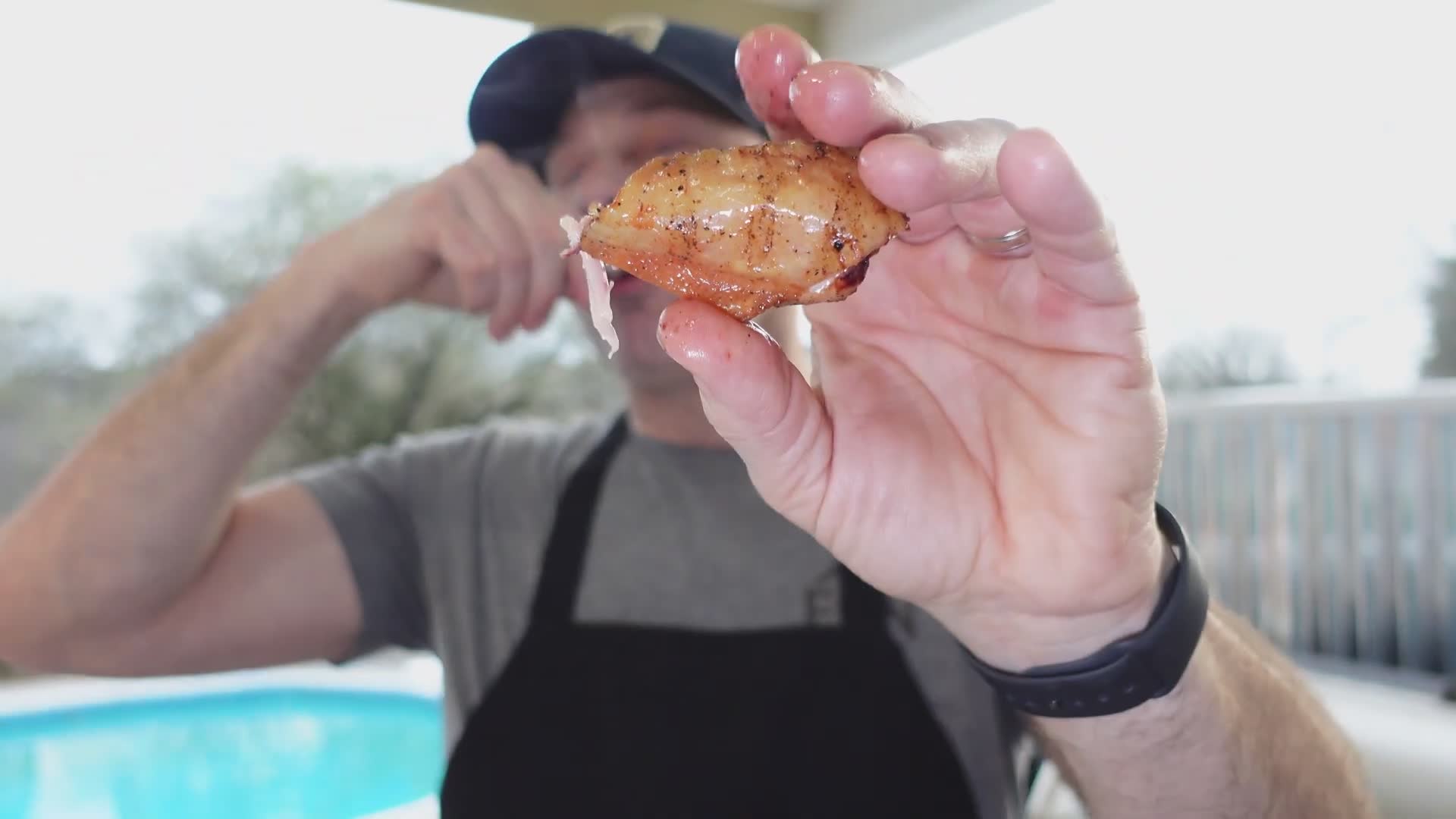 Professional chef's method for perfectly smoked chicken wings with seasoning