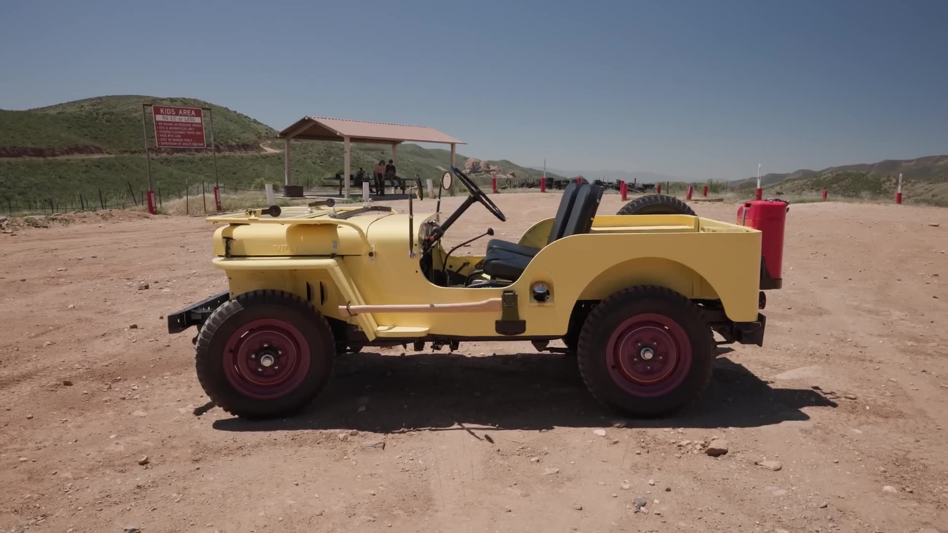Vintage military vehicle tackles contemporary trail challenges