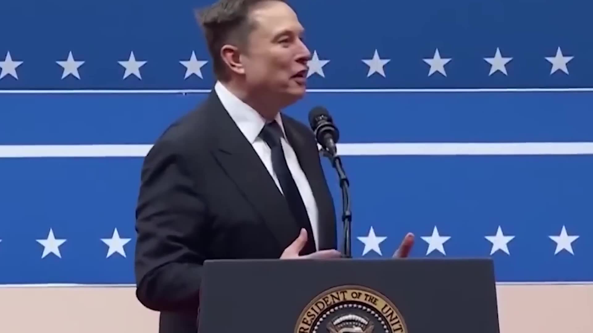 Examining the patterns behind Elon Musk's challenging relationship history