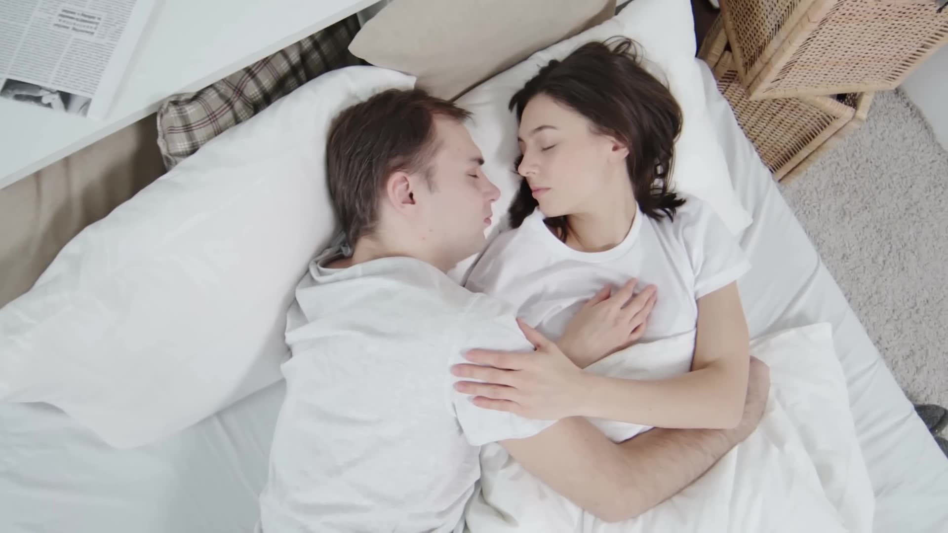 Research on optimal sleep duration by age and consequences of deprivation