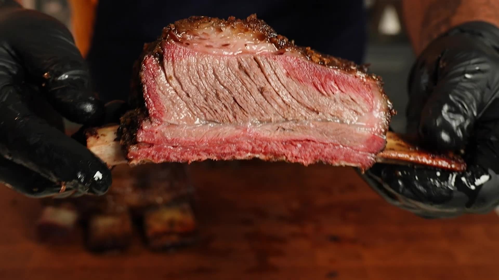 Smoking dinosaur beef ribs with pastrami rub and spices