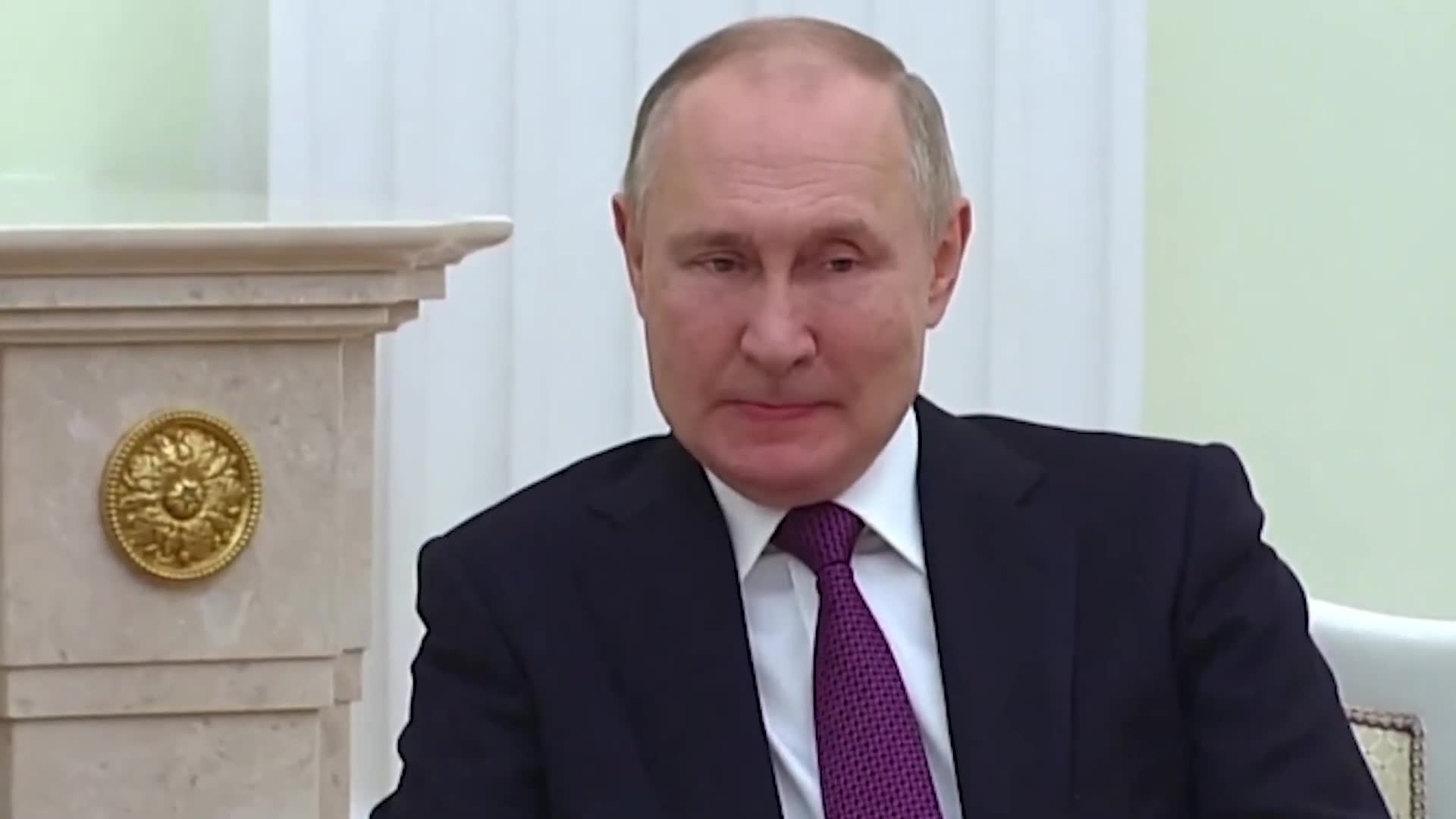 Putin's strategy relies on ukrainian leadership errors