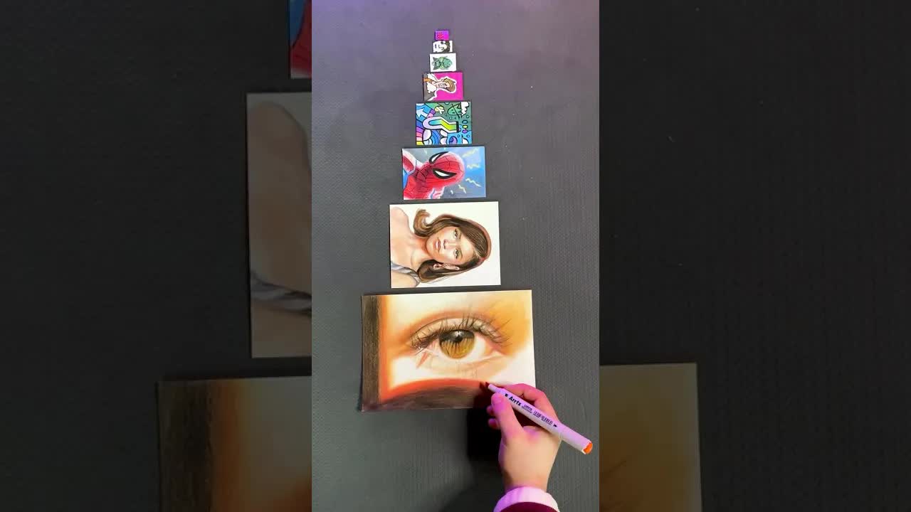 Drawing, but it keeps getting SMALLER 🖍️ 🎨