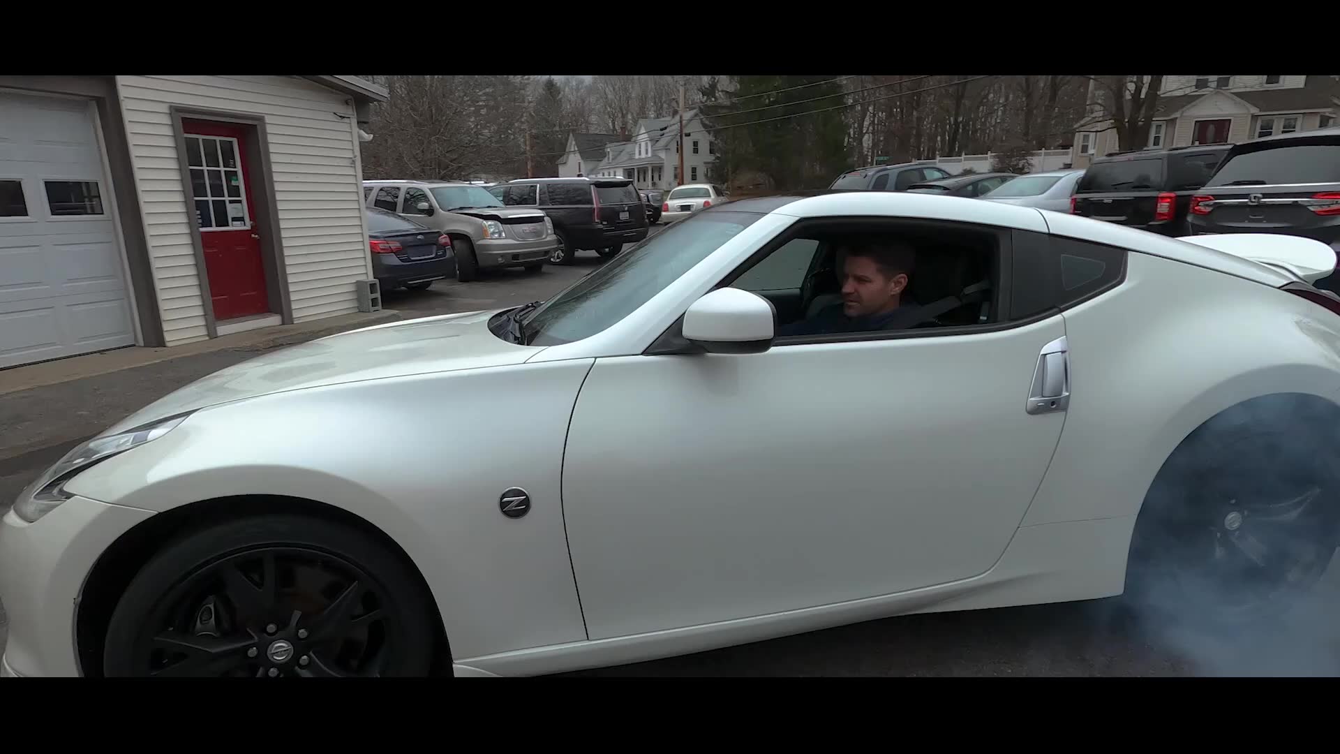 Flipping our $400 Nissan for profit as part of the journey to buying a Ferrari