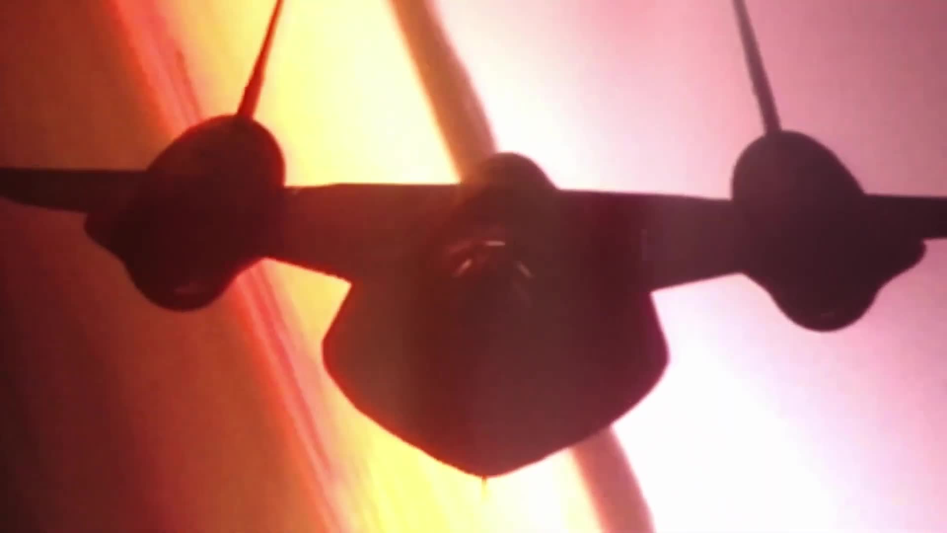 Blackbird crew member ejected at extreme altitude and speed then lived