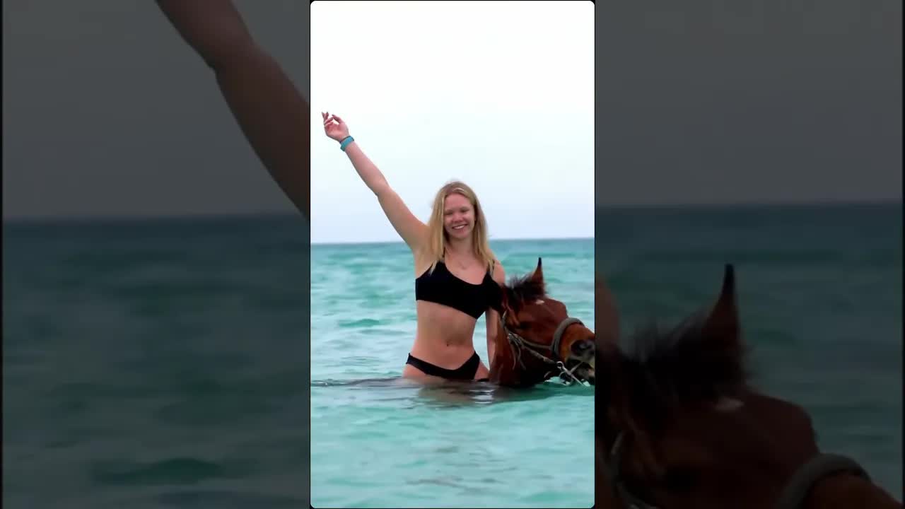 In the water I forget everything… tranquility, freedom, and boundless beauty 🌊✨