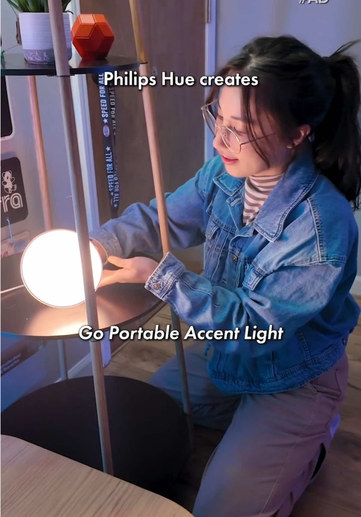 Testing the Philips Hue Go portable light I got at F1 paddock club
