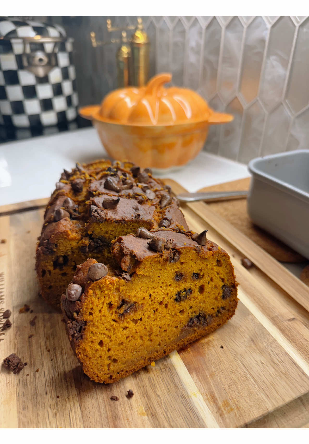 Baking chocolate chip pumpkin bread recipe sunday sweet treat with baking tip