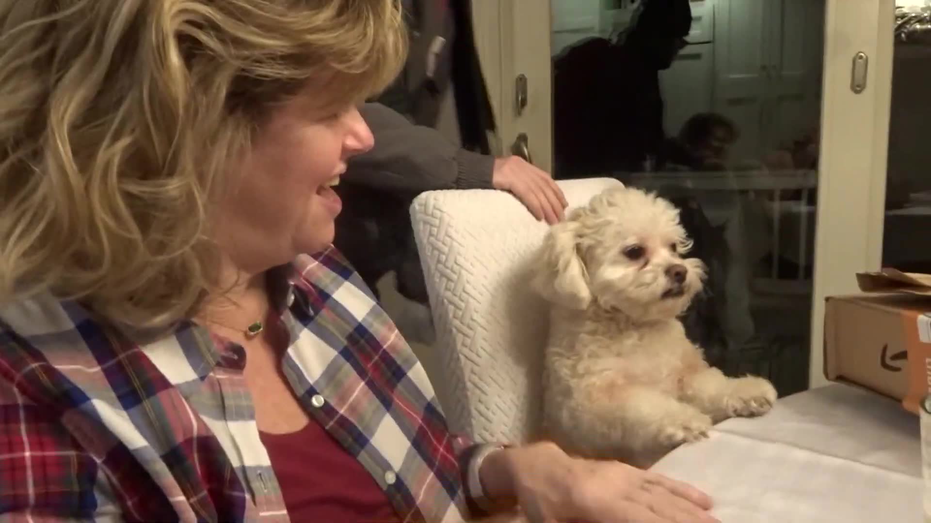VLOGMAS DAY 23- MOM_S BIRTHDAY!