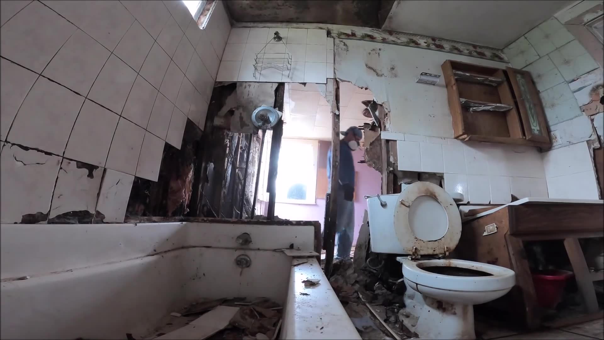 This bank auction foreclosure house flip went completely sideways on us