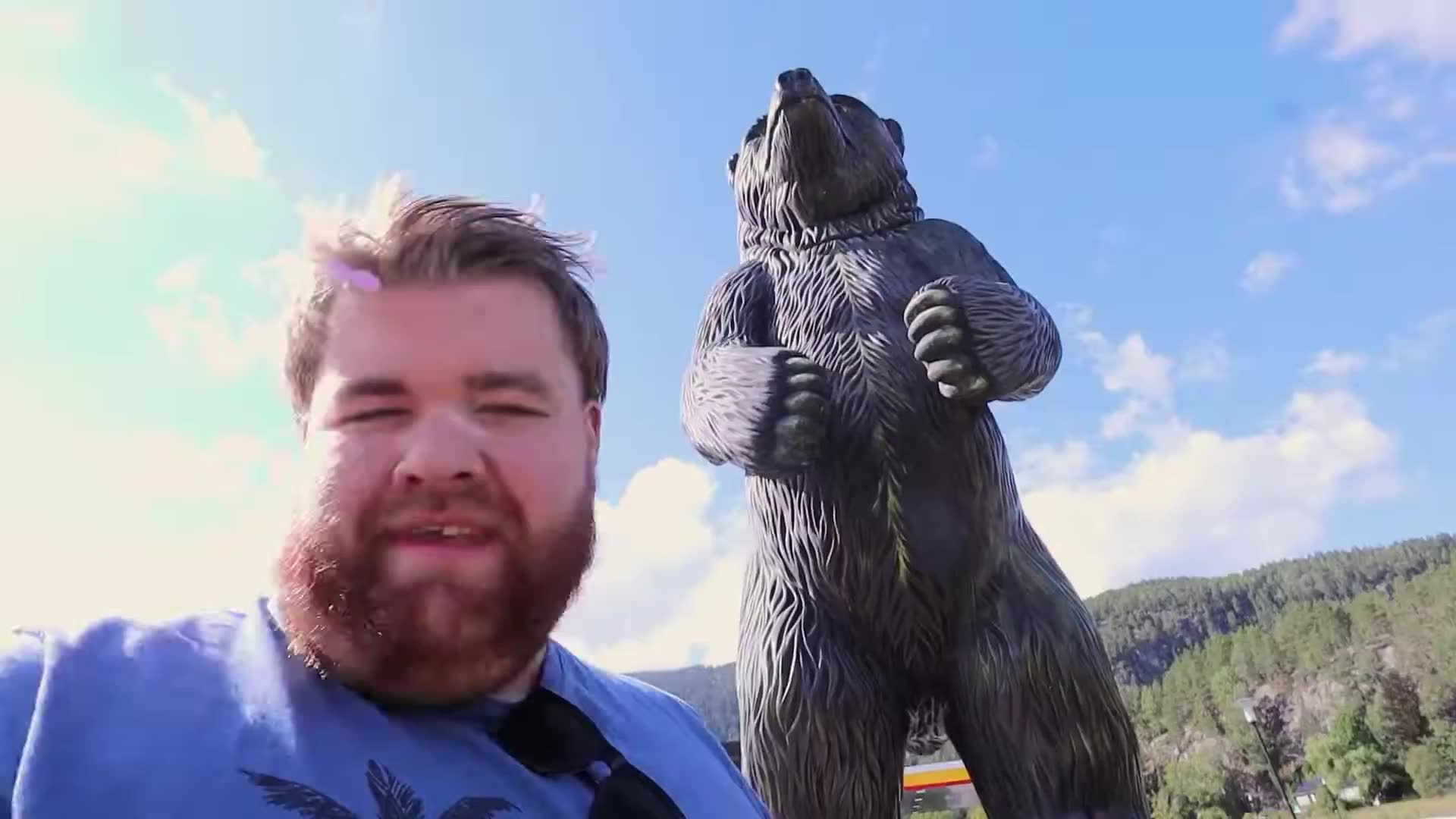 P besk hos kjent norsk bilentusiast og YouTube-skaperen