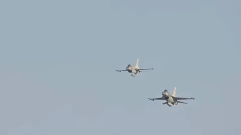 Destroyer air defense systems completely outmatch regional fighter aircraft