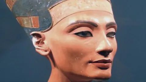 Experts disagree on construction methods and historical accuracy of major sites