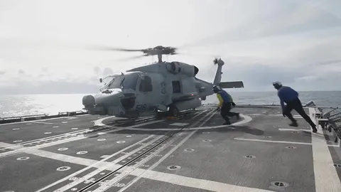 Standard operating procedures for pirate boarding attempt response analyzed
