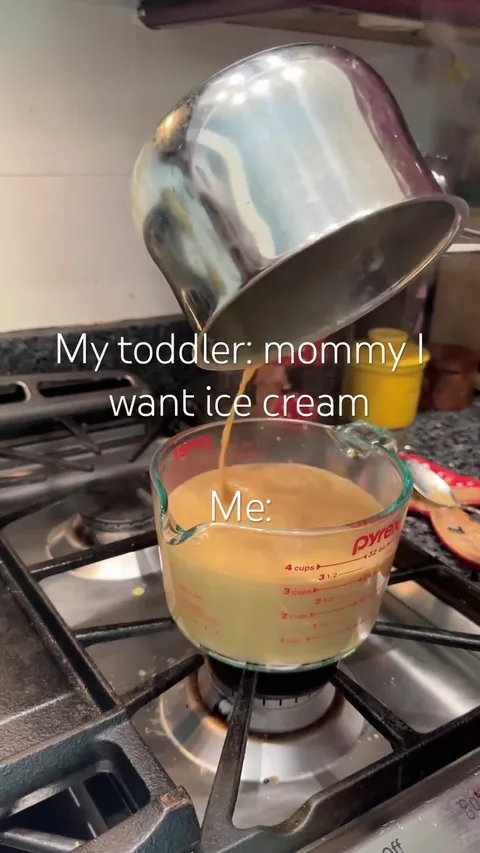 Simple recipe for creamy homemade ice cream
