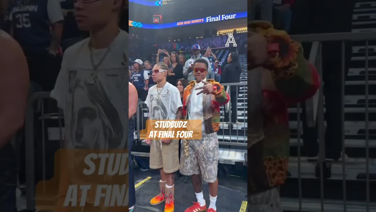 StudBudz at the Final Four! #studbudz #finalfour #uconn #wbb #southcarolina