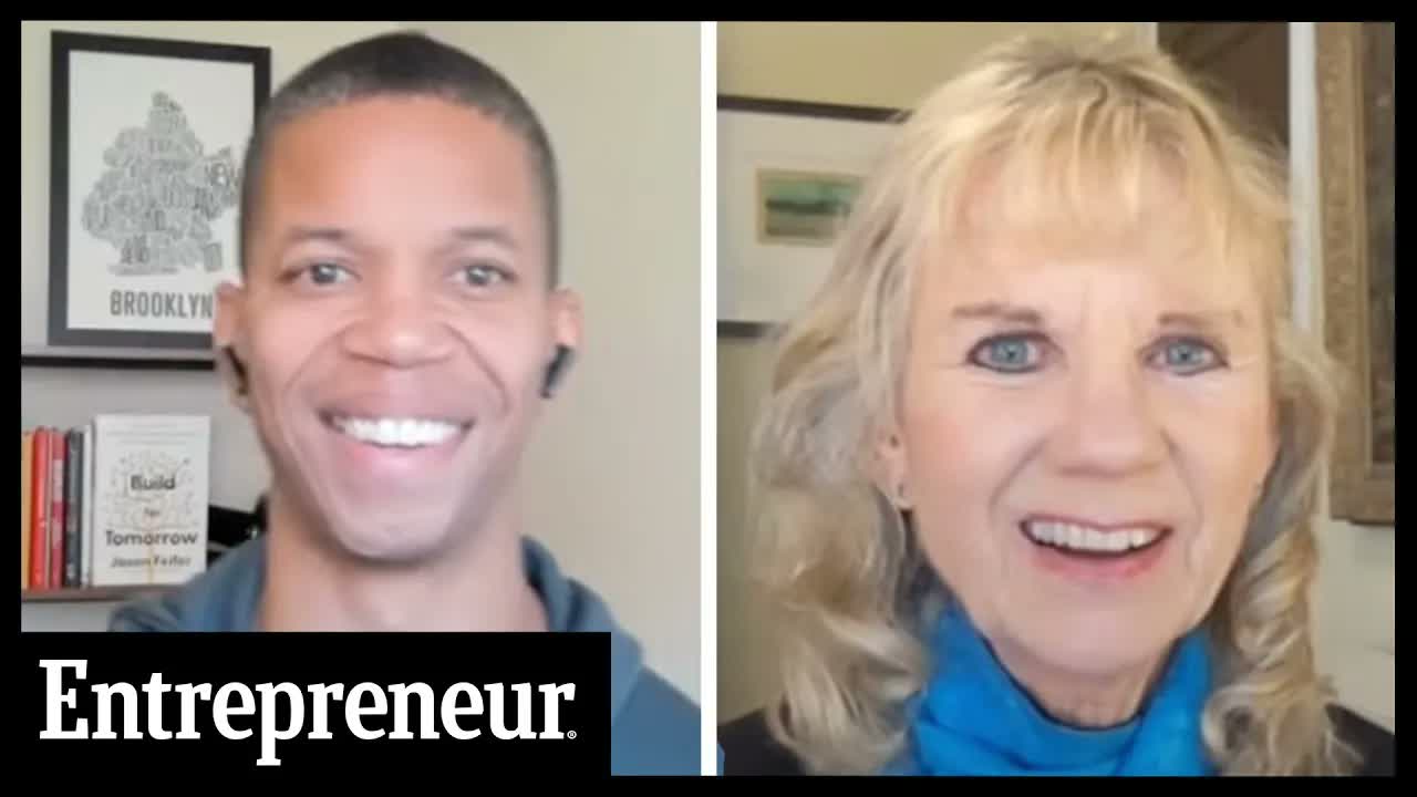 From Side Hustle to Solopreneur: The Steps You Need to Take to Make the Move