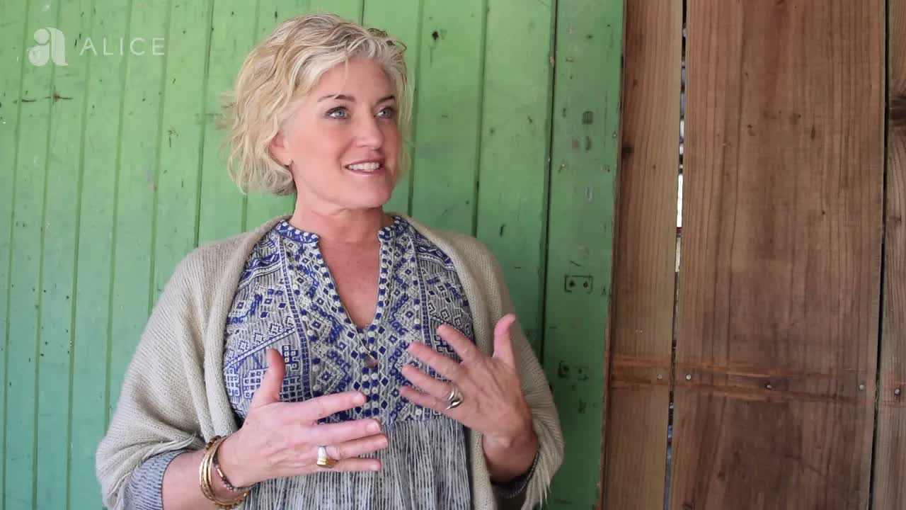 Eileen Gordon Turned a Good Old Fashioned Barnraiser into a Growing Startup