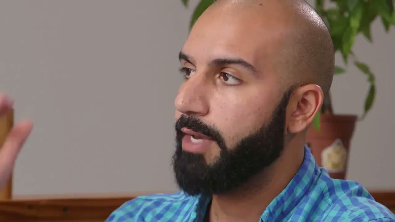 How You Can Build a Ride or Die Team: AppSumo Exclusive Edition | Leveling Up With Ayman Al-Abdullah