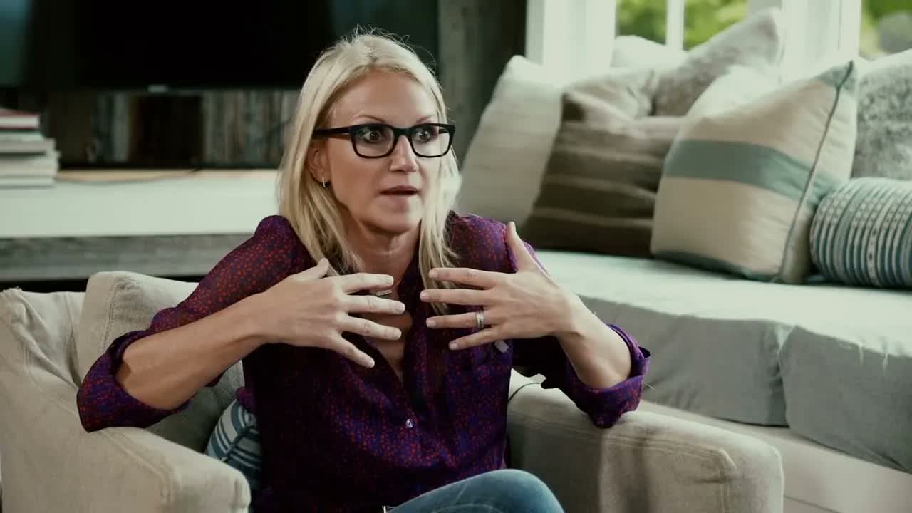 LCL Season 4 EP4: How To Beat Your Anxiety with Mel Robbins & Gerard Adams