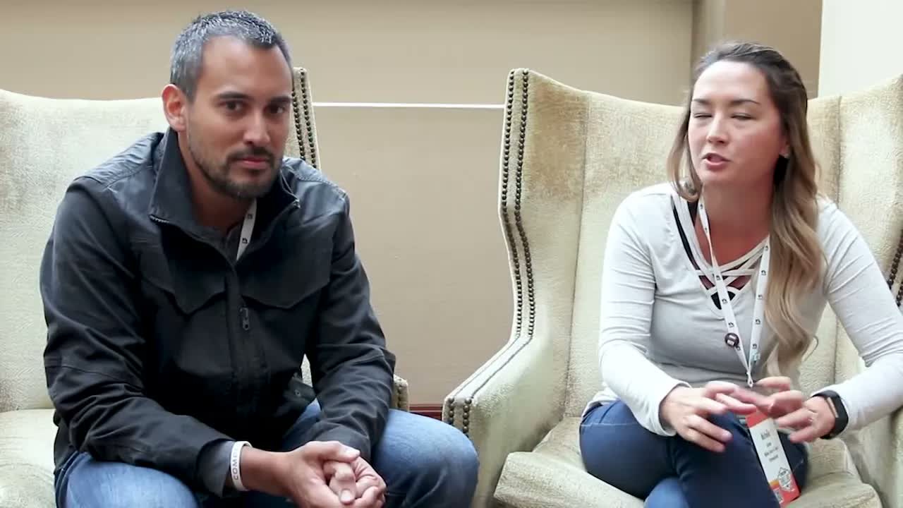 She Makes $100,000 Per Month Blogging at 28 Years Old