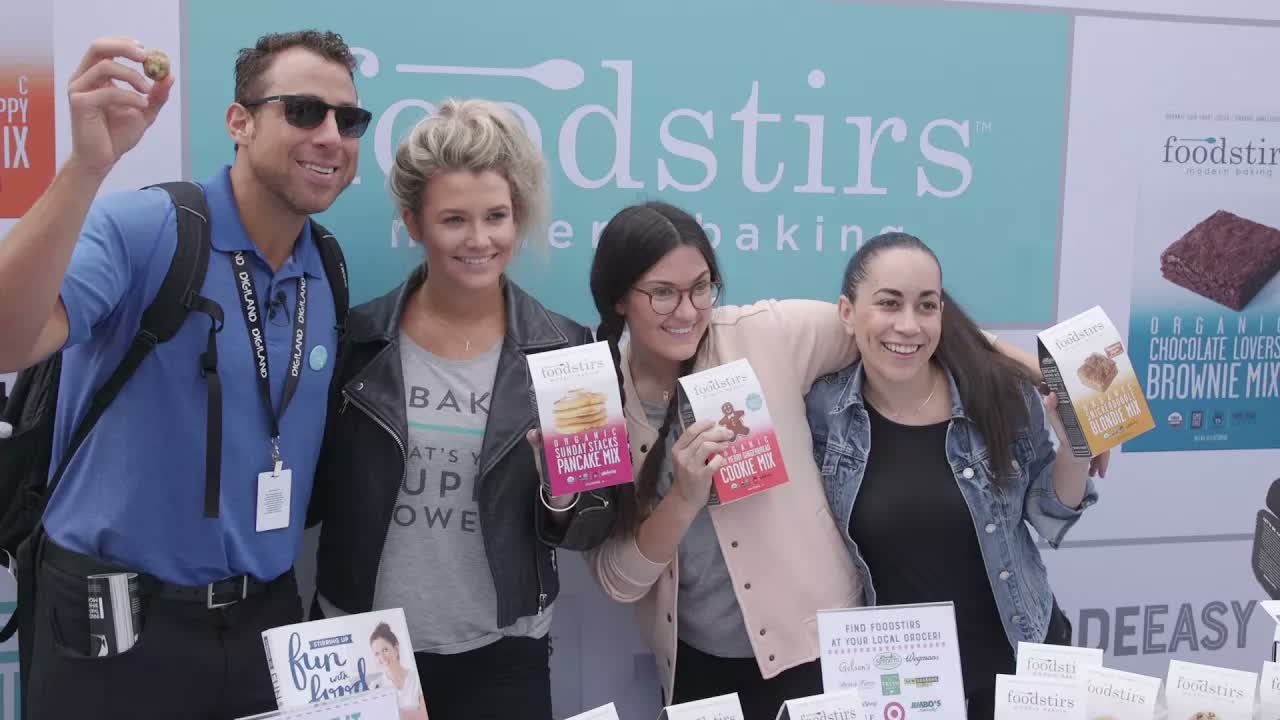 Sarah Michelle Gellar and the Co-Founders of Foodstirs on Failure, Morning Routines and More