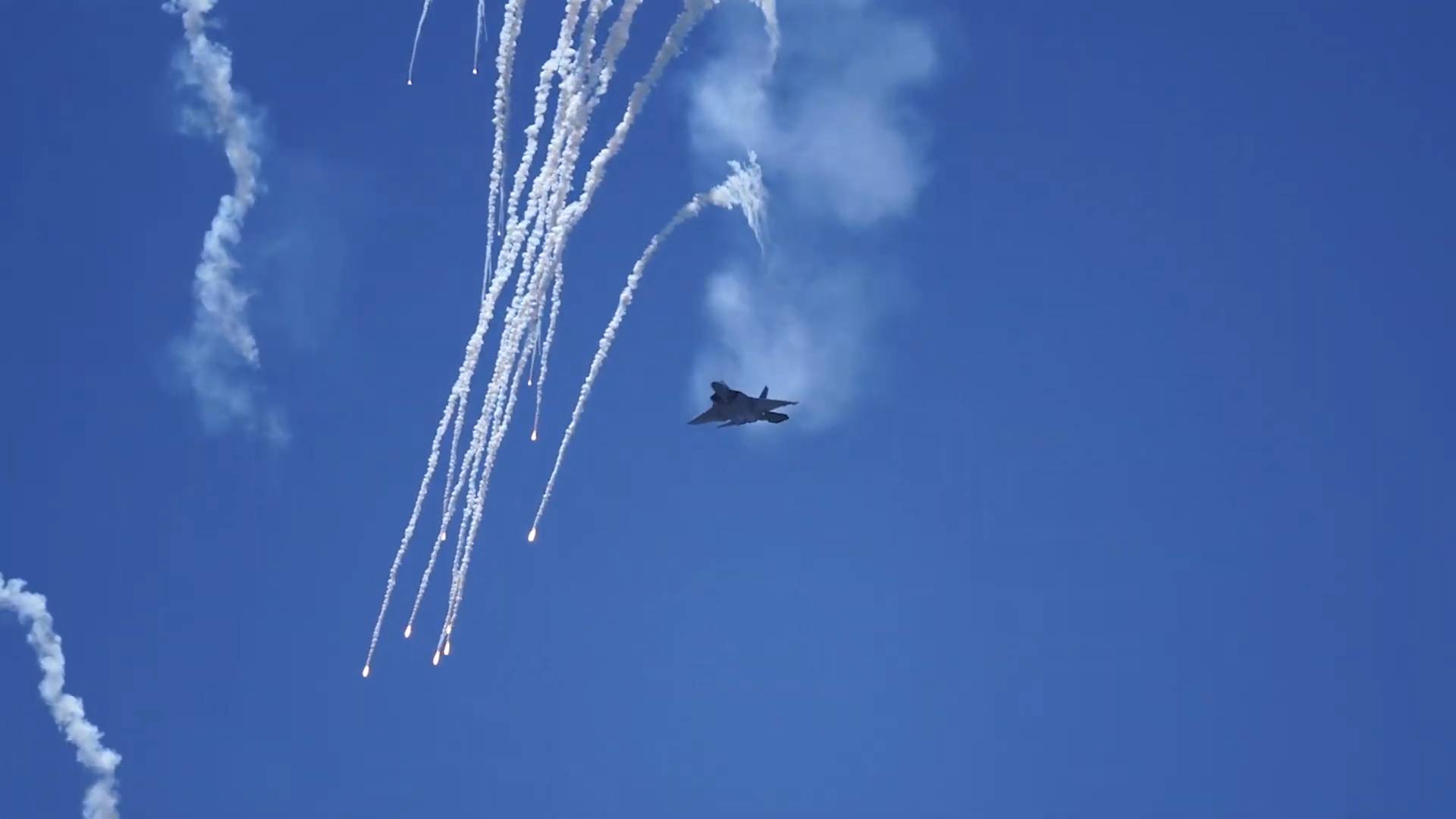 Critical error in Raptor program that cost billions and capability