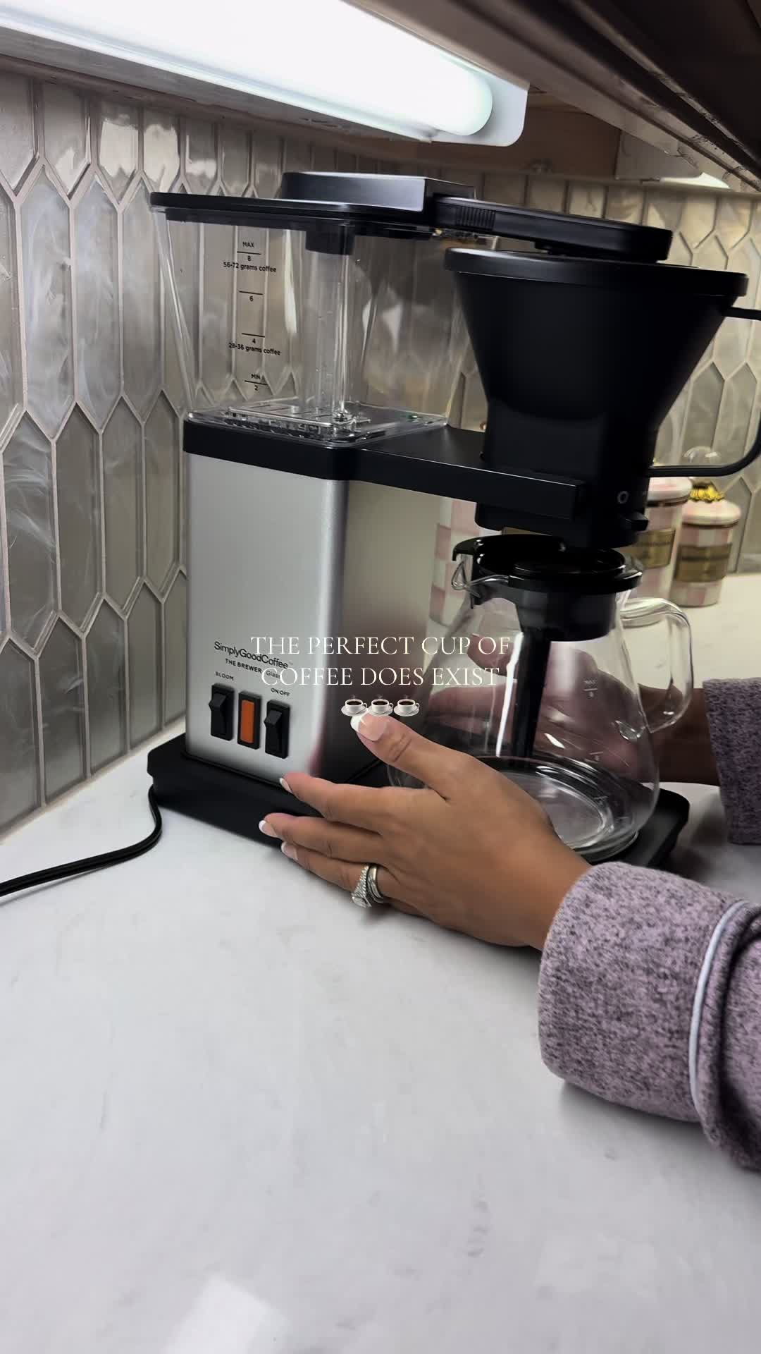 Woman making coffee with simplygoodcoffee brewer perfect cup review how long brew